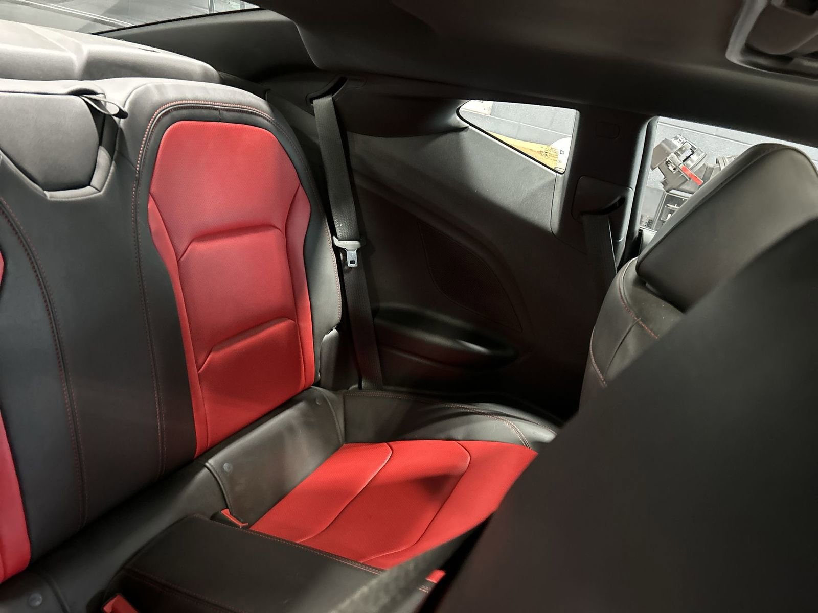 Used 2021 Chevrolet Camaro SS RWD image 7