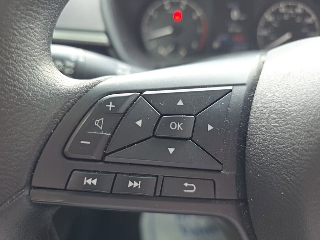 Used 2024 Nissan Altima 2.5 S FWD image 18