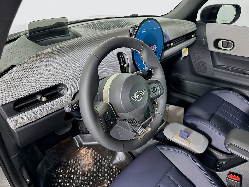 Certified 2025 MINI Cooper S FWD image 9