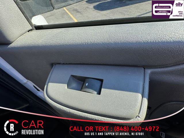 Used 2023 GMC Savana 2500 Extended w/ Driver Convenience Package image 36