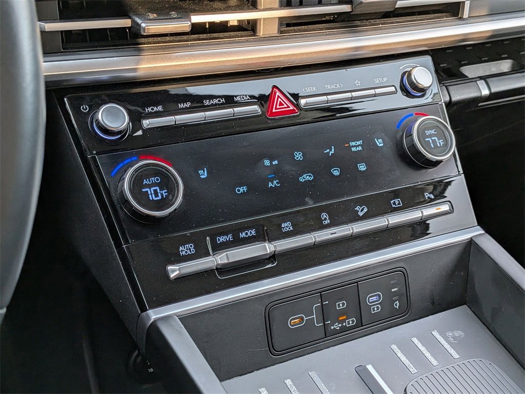 Used 2024 Hyundai Santa Fe XRT image 15