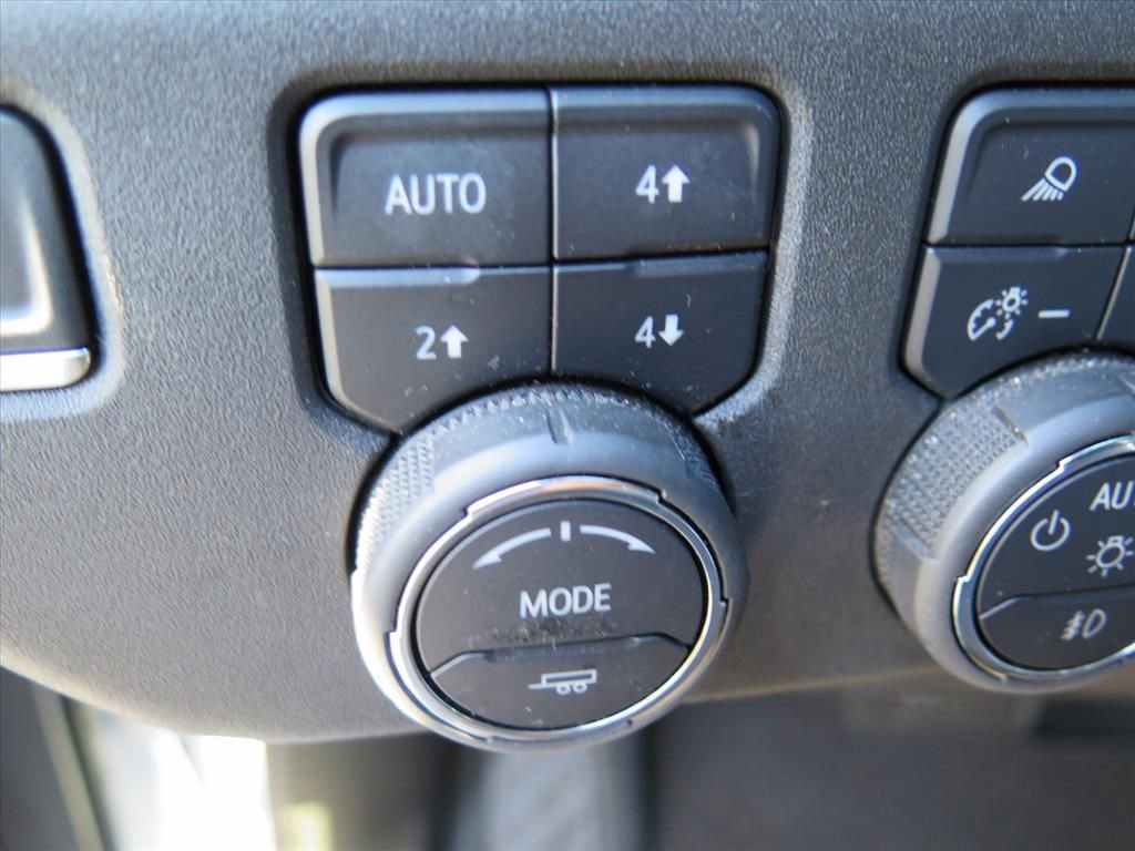 Used 2024 Chevrolet Silverado 1500 High Country w/ High Country Premium Package image 12