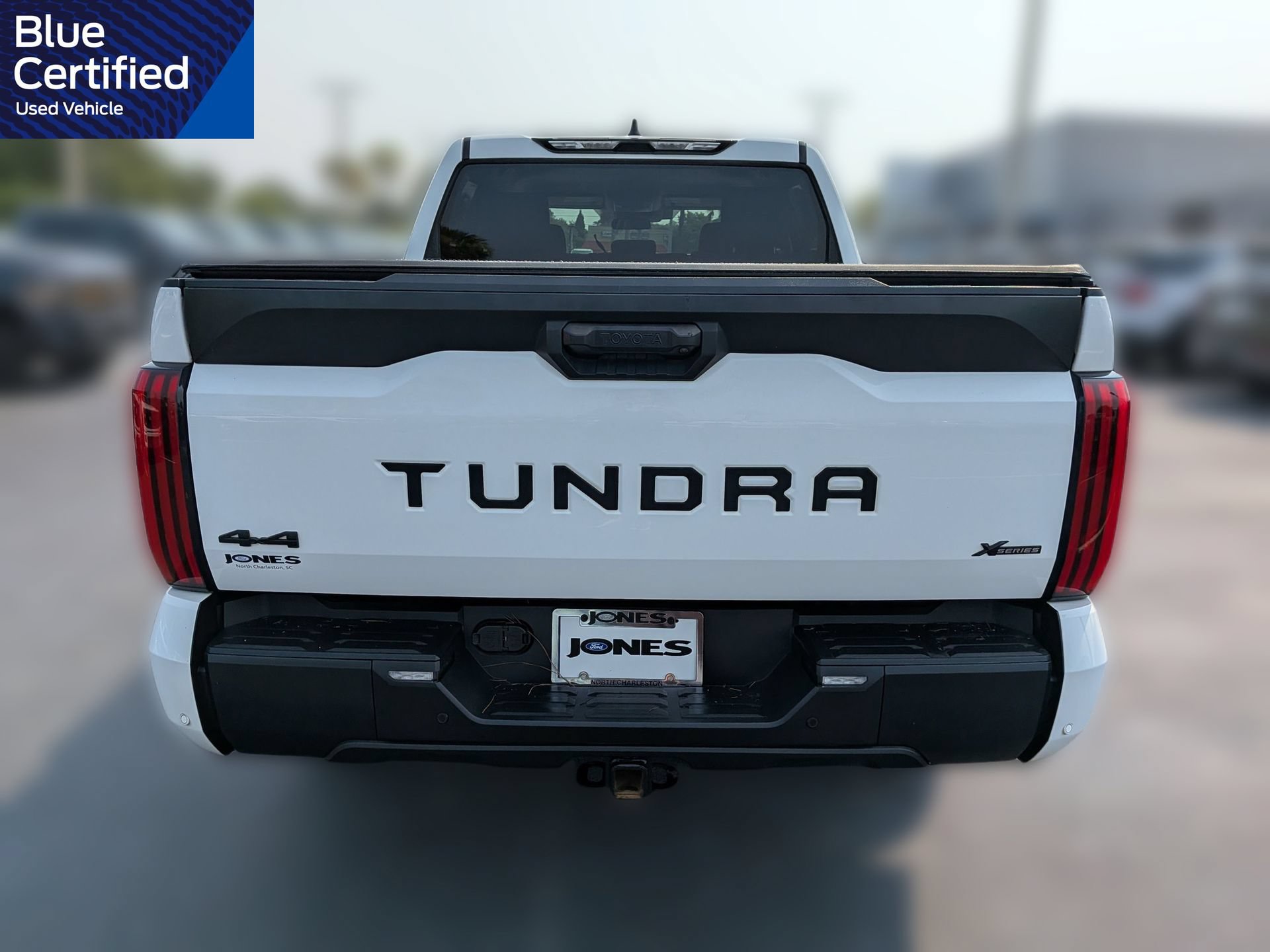 Used 2023 Toyota Tundra SR5 w/ SR5 Convenience Package AWD/4WD image 6