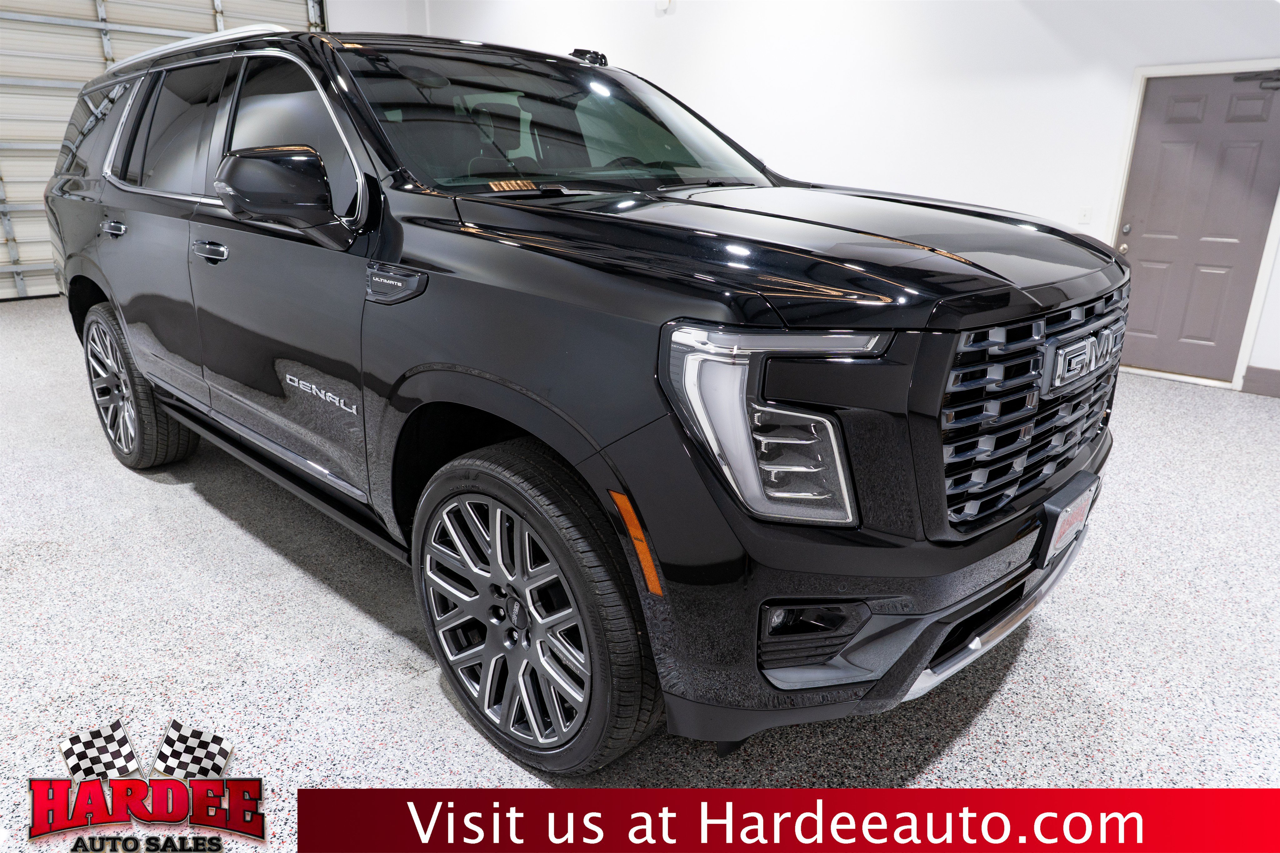 Used 2026 GMC Yukon Denali Ultimate w/ LPO, Floor Liner Package AWD/4WD image 6