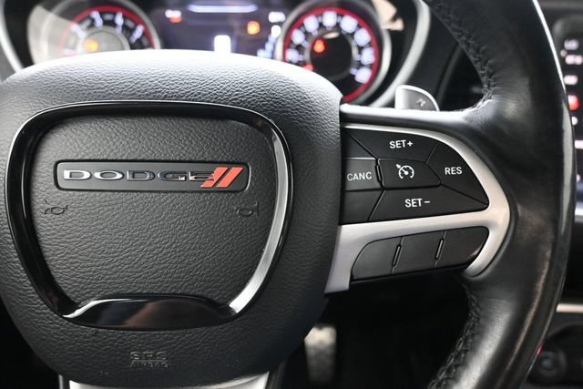 Used 2015 Dodge Challenger SXT Plus RWD image 22
