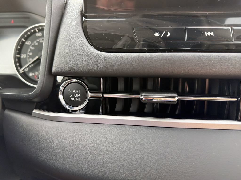 New 2026 Mitsubishi Outlander SE AWD/4WD image 23