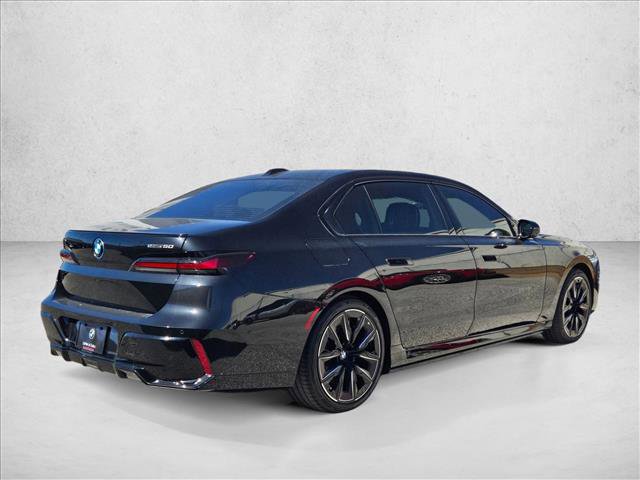 New 2025 BMW i7 eDrive50 w/ M Sport Package image 2