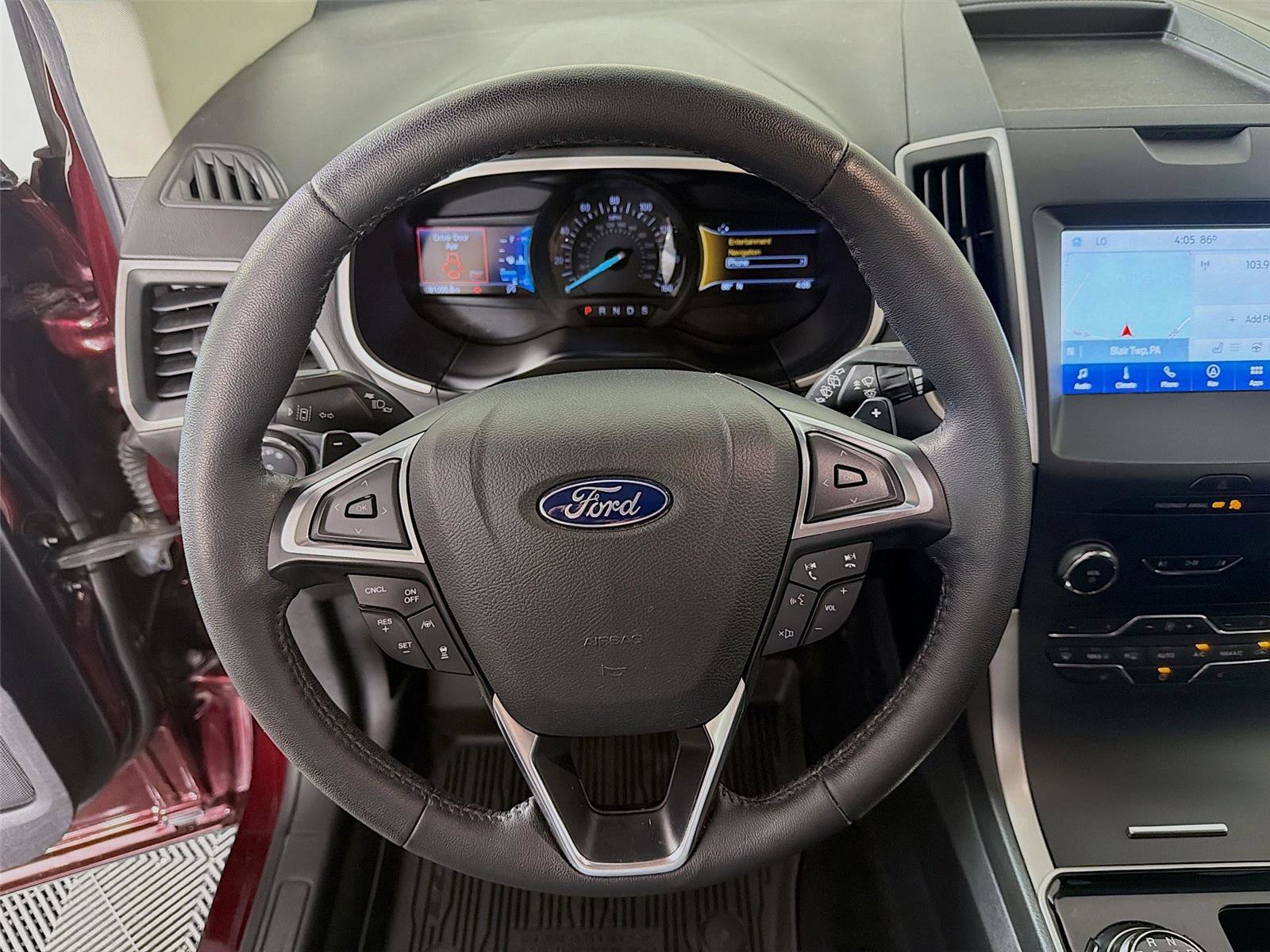 Used 2020 Ford Edge SEL w/ Convenience Package image 12