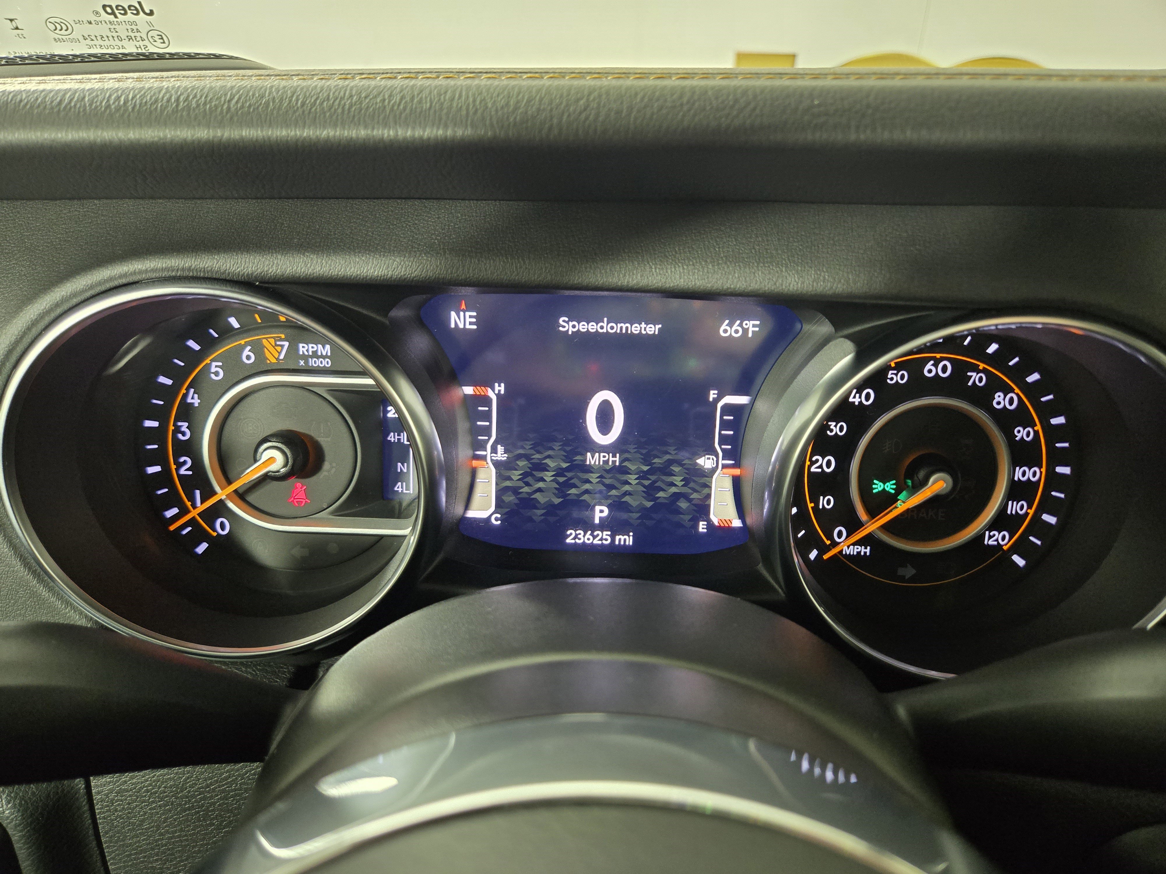 Used 2022 Jeep Gladiator Overland image 17