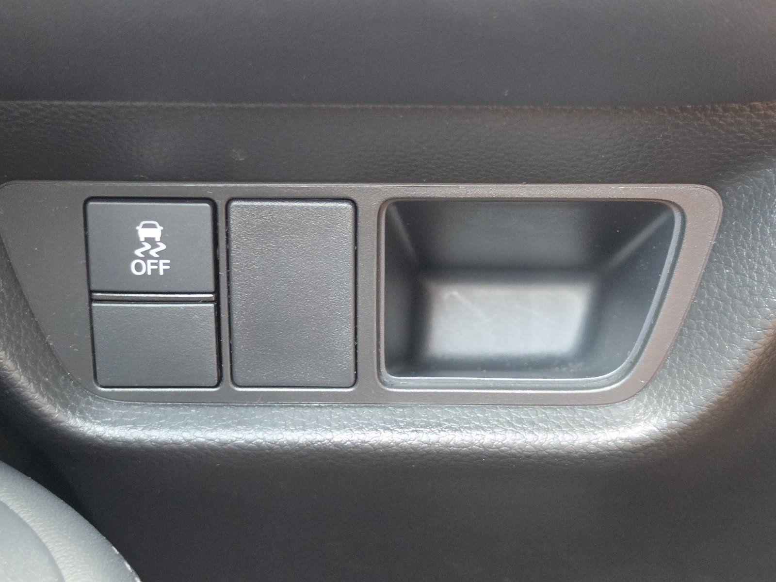Used 2025 Honda HR-V EX-L image 16