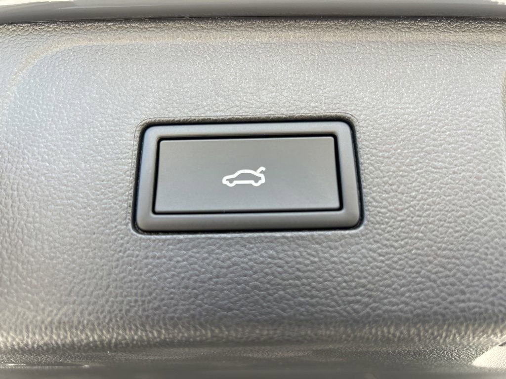 New 2026 Volkswagen Atlas SE FWD image 56