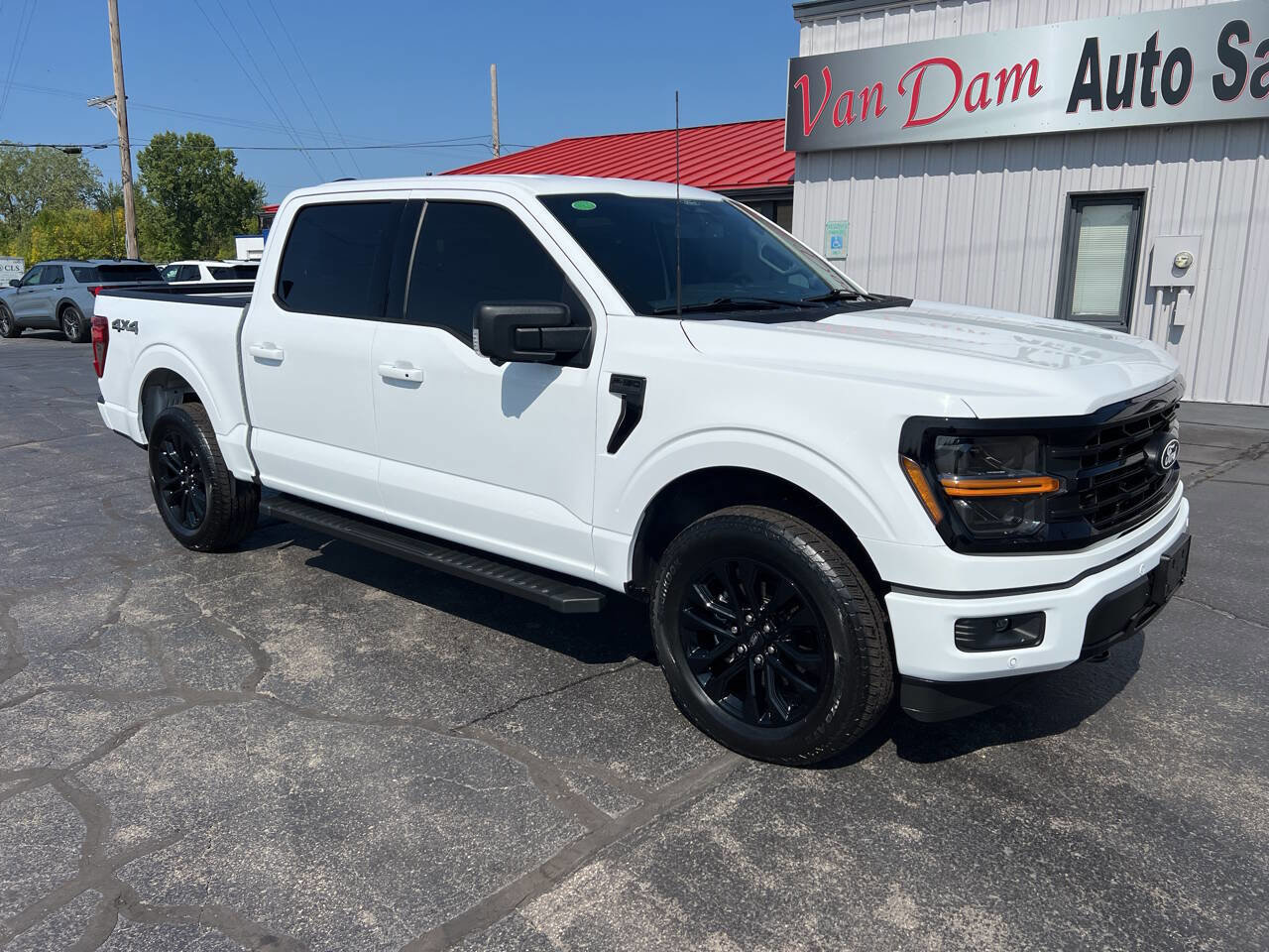 Used 2024 Ford F150 XLT w/ Equipment Group 303A High image 3