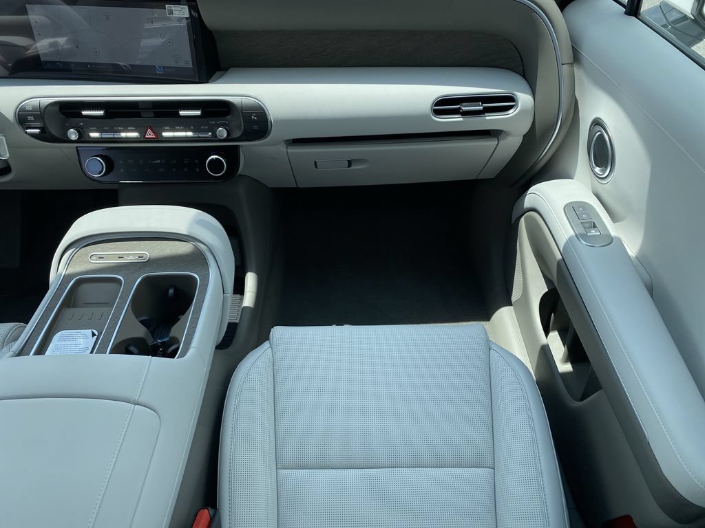 New 2027 Hyundai Palisade Limited FWD image 16