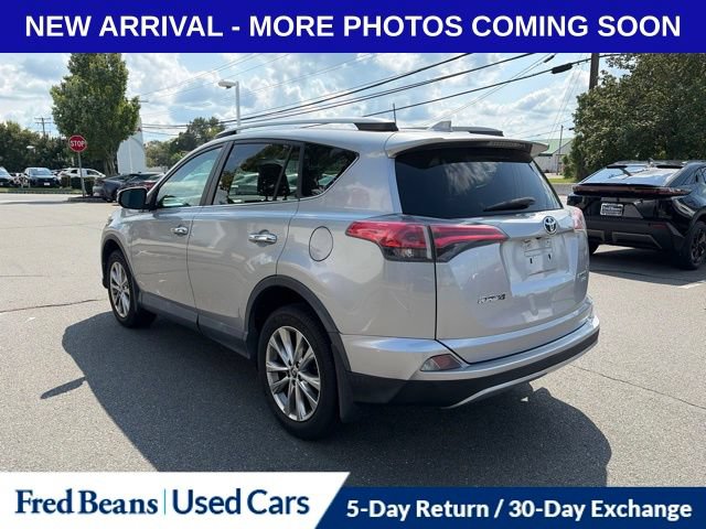 Used 2018 Toyota RAV4 Limited AWD/4WD image 6