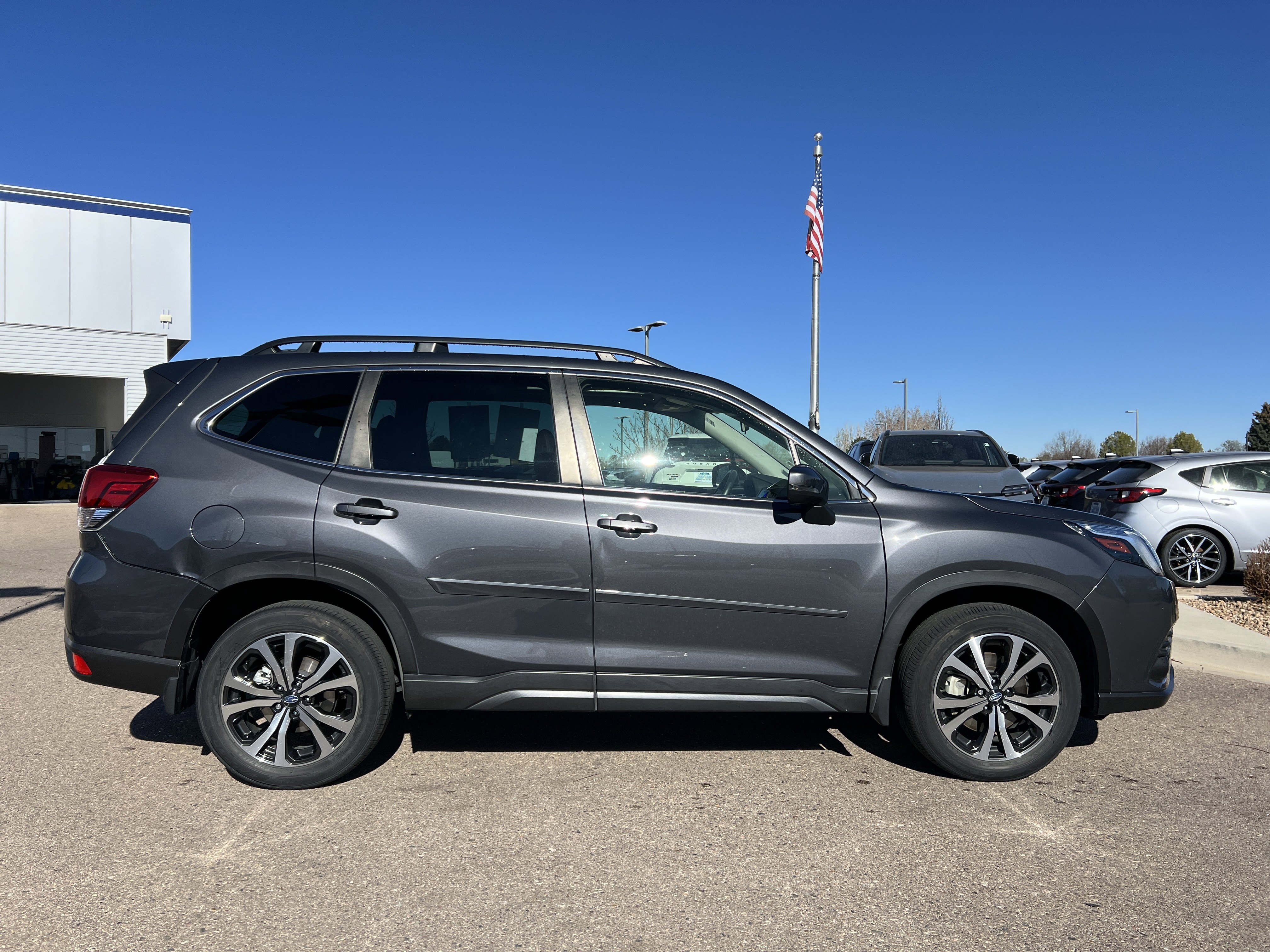 Used 2023 Subaru Forester Limited image 12