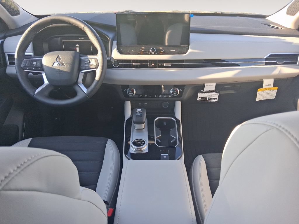 New 2026 Mitsubishi Outlander SE FWD image 10