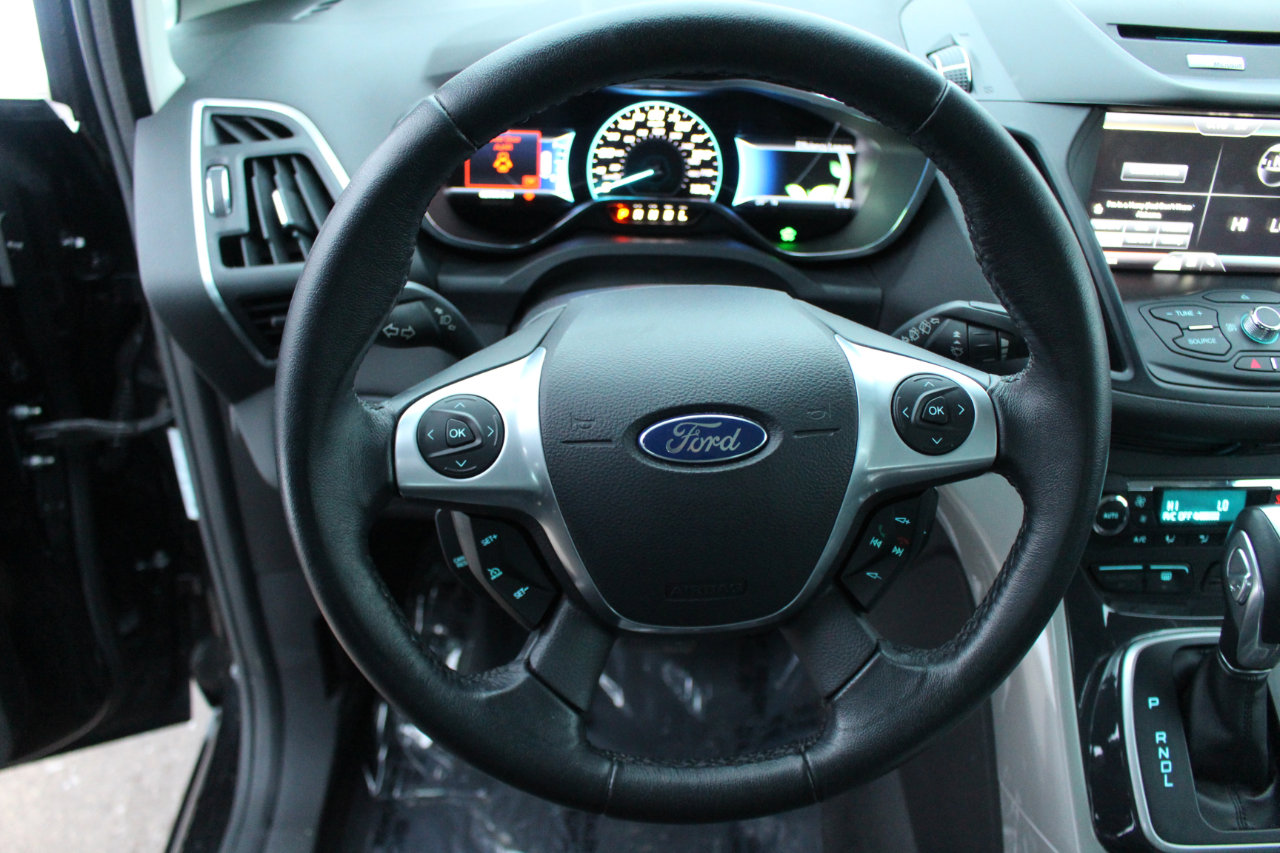 Used 2013 Ford C-MAX SEL image 19