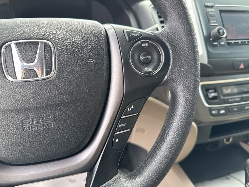 Used 2017 Honda Pilot LX image 15