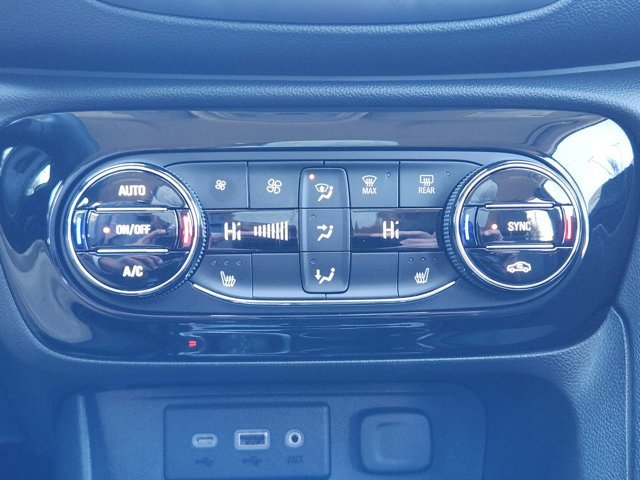 Used 2023 Buick Encore GX Select w/ Sport Touring Package image 18