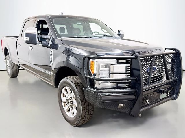 Used 2019 Ford F350 Platinum w/ Platinum Ultimate Package image 3