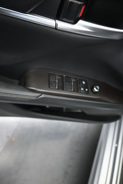 Used 2024 Toyota Camry XSE w/ Navigation Package image 10
