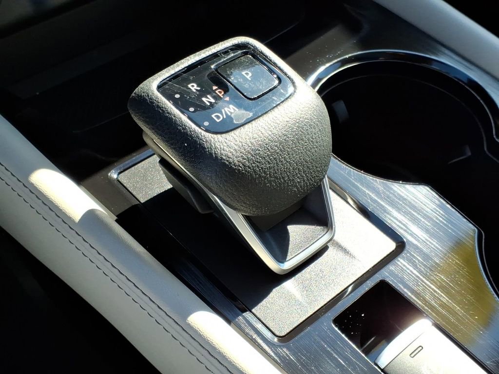 Used 2021 Nissan Rogue SL image 19