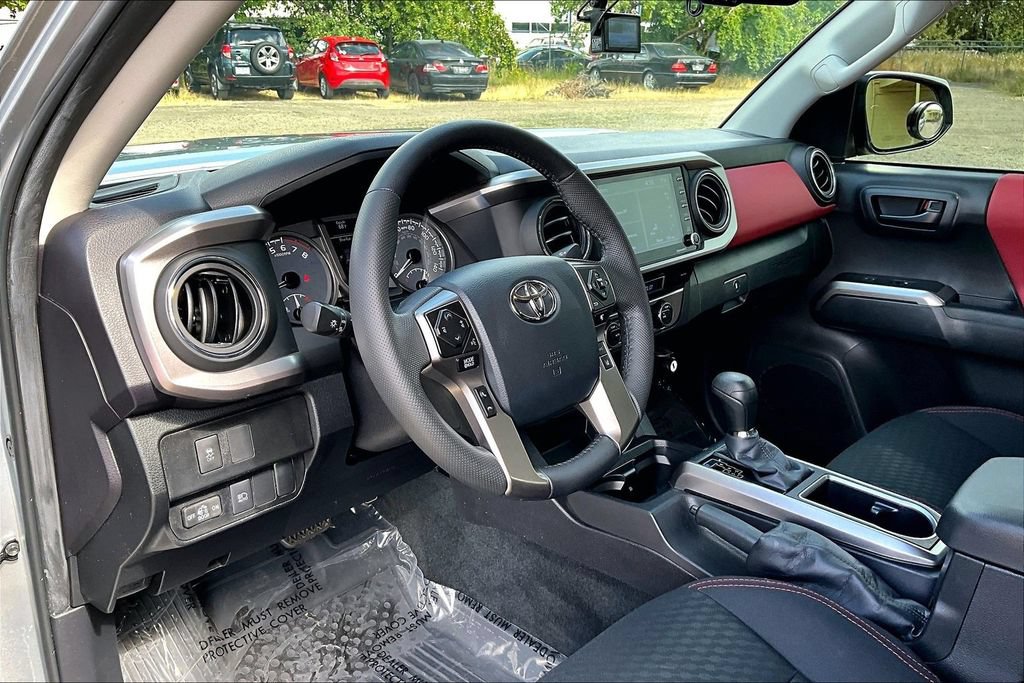 Used 2023 Toyota Tacoma SR5 RWD image 18