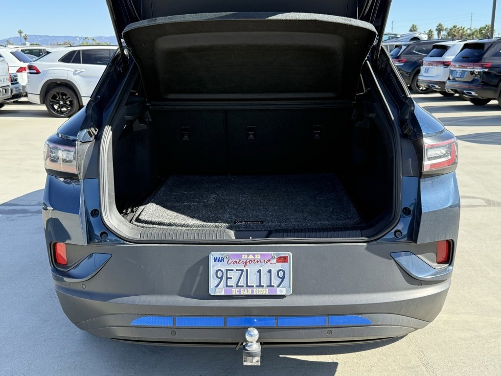 Used 2023 Volkswagen ID.4 Pro image 9