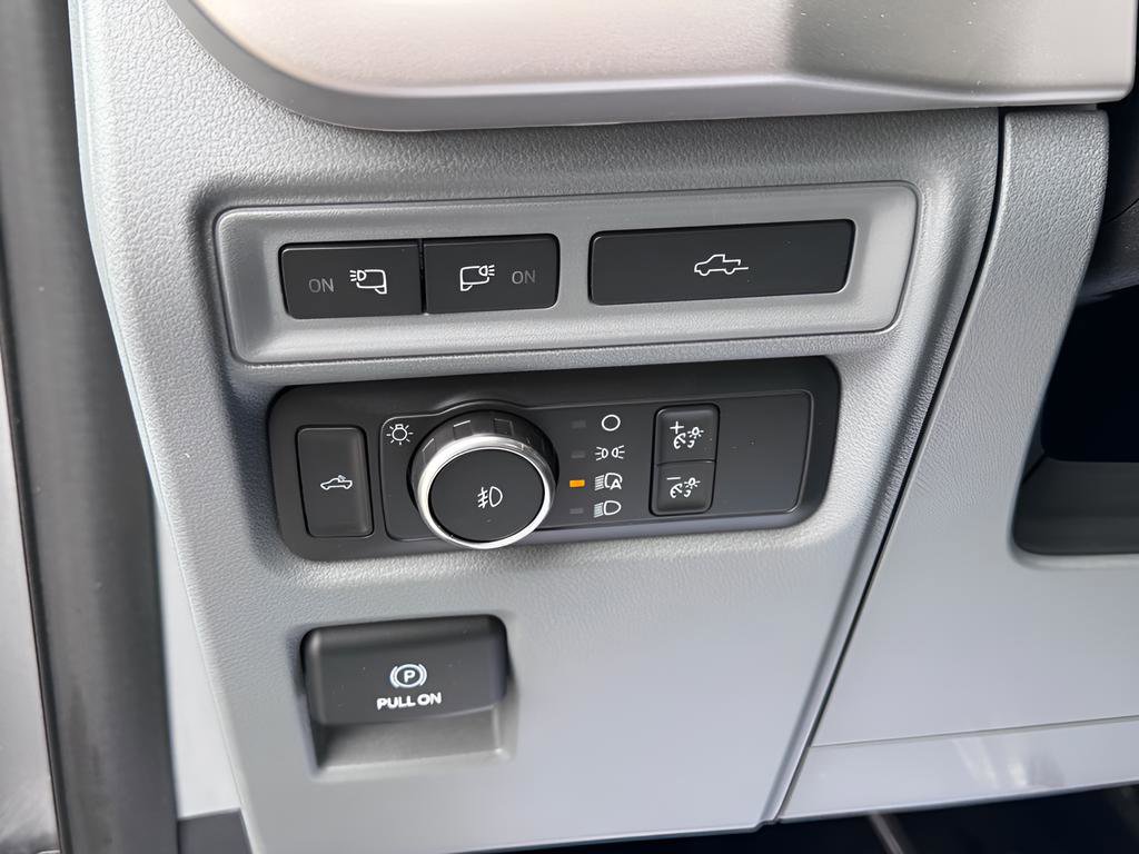 Used 2021 Ford F150 XLT w/ Equipment Group 302A High AWD/4WD image 38