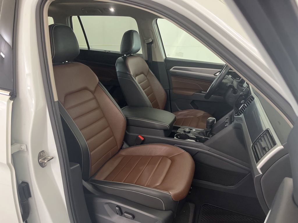Used 2023 Volkswagen Atlas SEL Premium AWD/4WD image 24