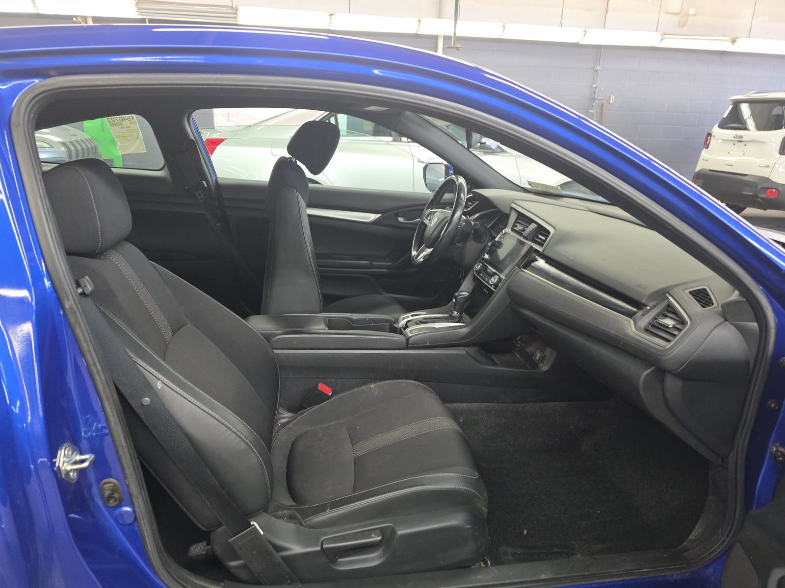 Used 2020 Honda Civic Sport image 7