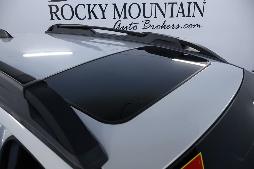 Used 2020 Subaru Outback Onyx Edition XT w/ Popular Package #2 image 11