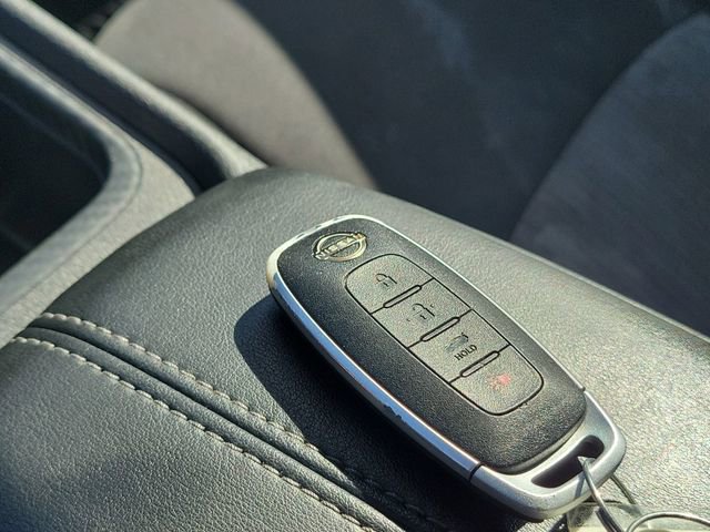 Used 2024 Nissan Sentra SV FWD image 32