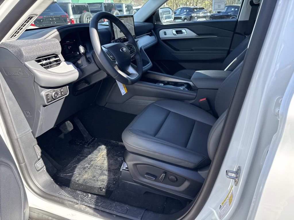 New 2026 Ford Explorer Active w/ Active Comfort Package AWD/4WD image 38