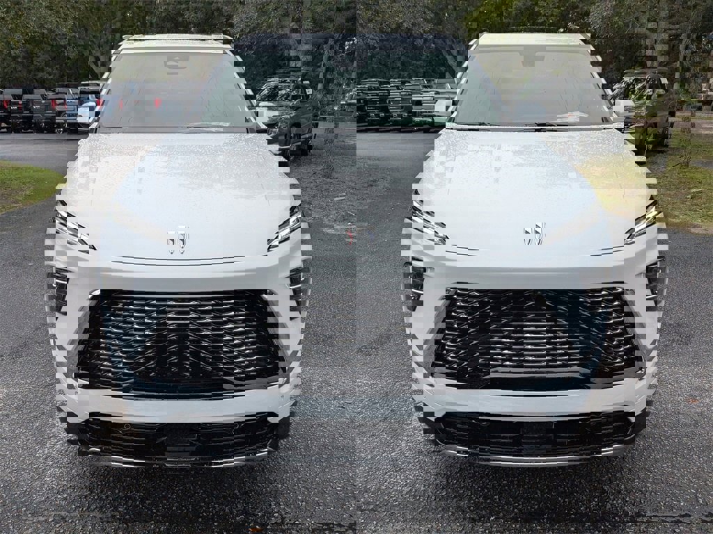 New 2026 Buick Enclave Avenir w/ Super Cruise Package image 9