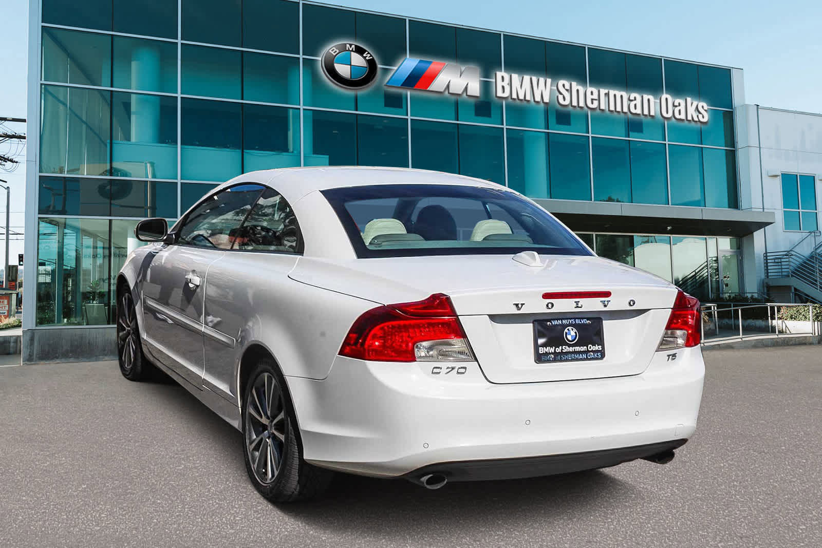 Used 2013 Volvo C70 T5 image 6