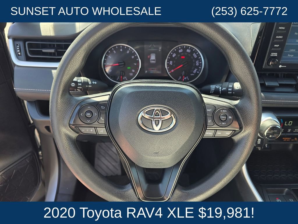 Used 2020 Toyota RAV4 XLE w/ Carpet Mat Package AWD/4WD image 28