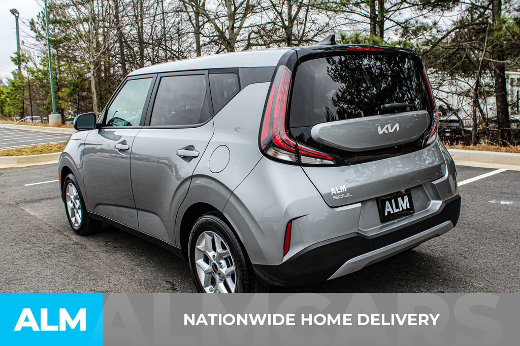 Used 2024 Kia Soul LX w/ Option Group 015 image 4