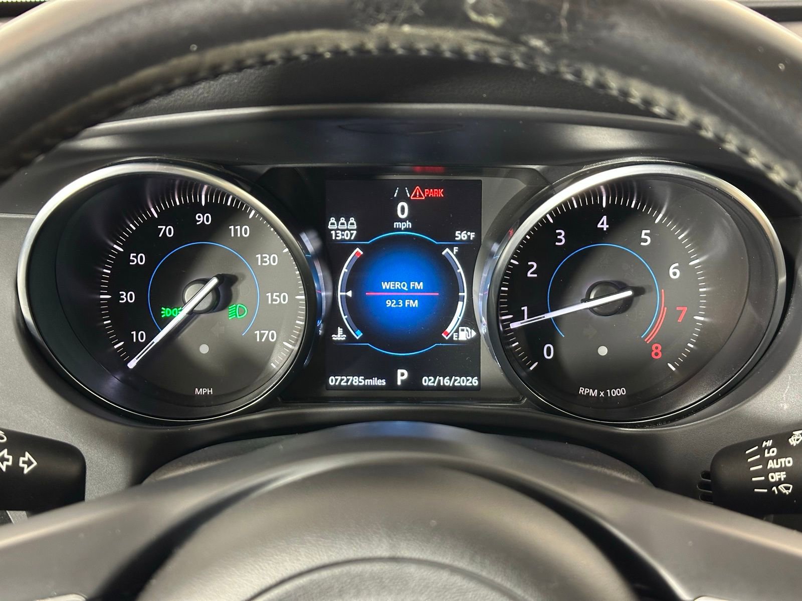 Used 2020 Jaguar F-PACE Premium image 11