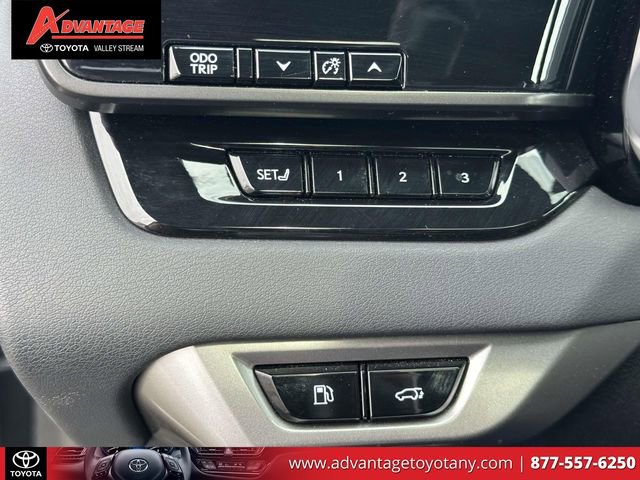 Used 2023 Lexus RX 350 Premium w/ Accessory Package image 22