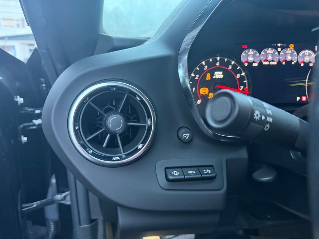 Used 2021 Chevrolet Camaro LT w/ Redline Edition image 12