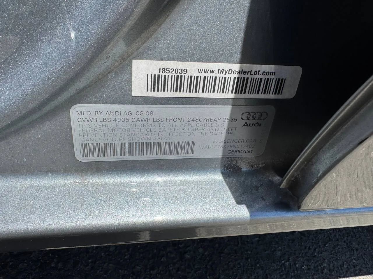 Used 2009 Audi A4 2.0T Premium image 11