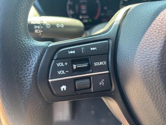 Used 2023 Honda HR-V LX image 16