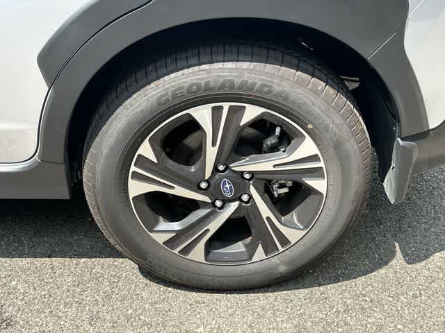 Certified 2026 Subaru Crosstrek 2.5i Premium AWD/4WD image 5