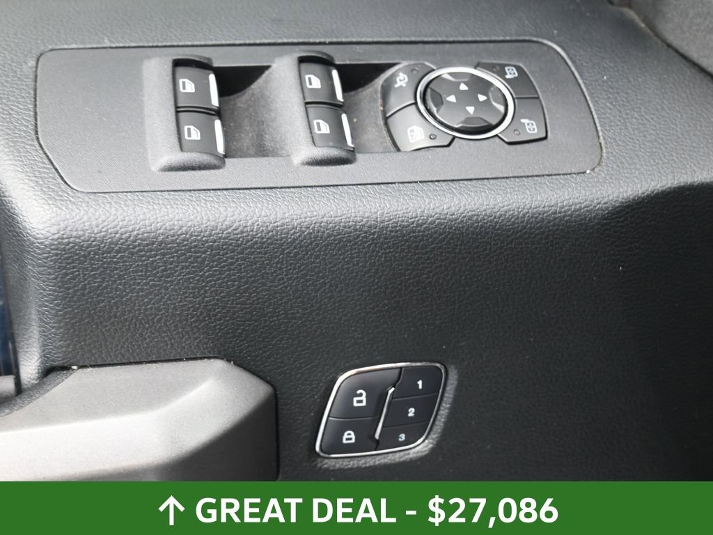 Used 2016 Ford F150 Platinum w/ Max Trailer Tow Package image 29