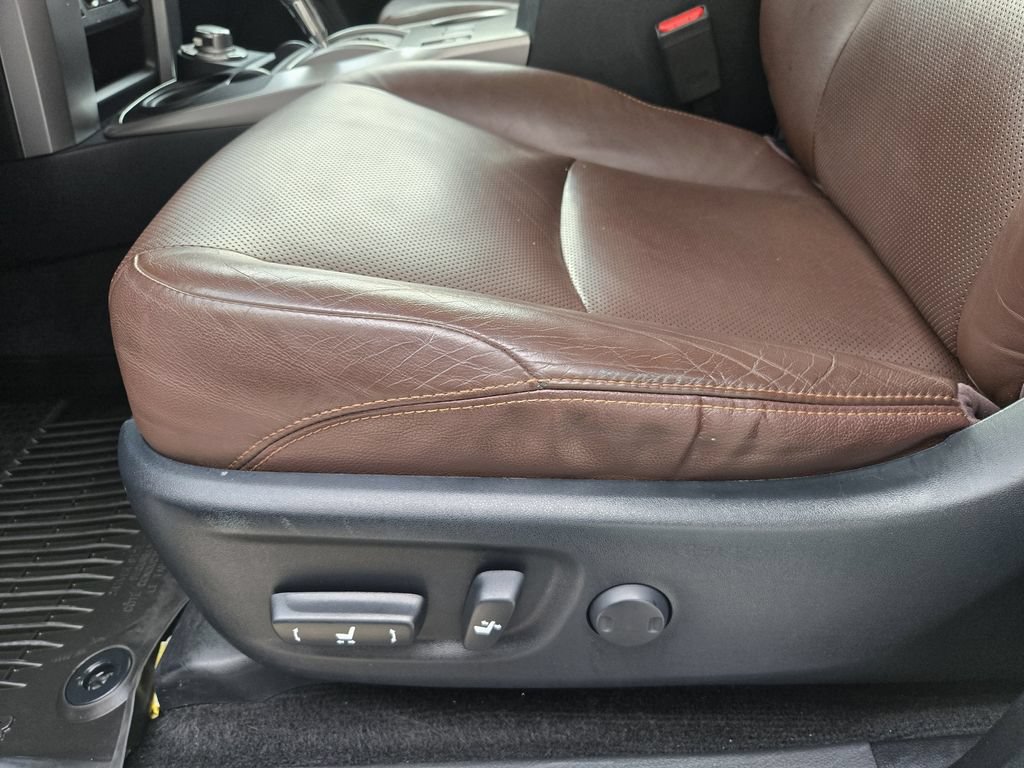 Used 2017 Toyota 4Runner Limited AWD/4WD image 15