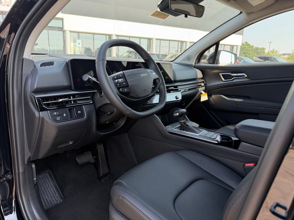 New 2026 Kia Sportage EX w/ EX Panorama Roof Package FWD image 11