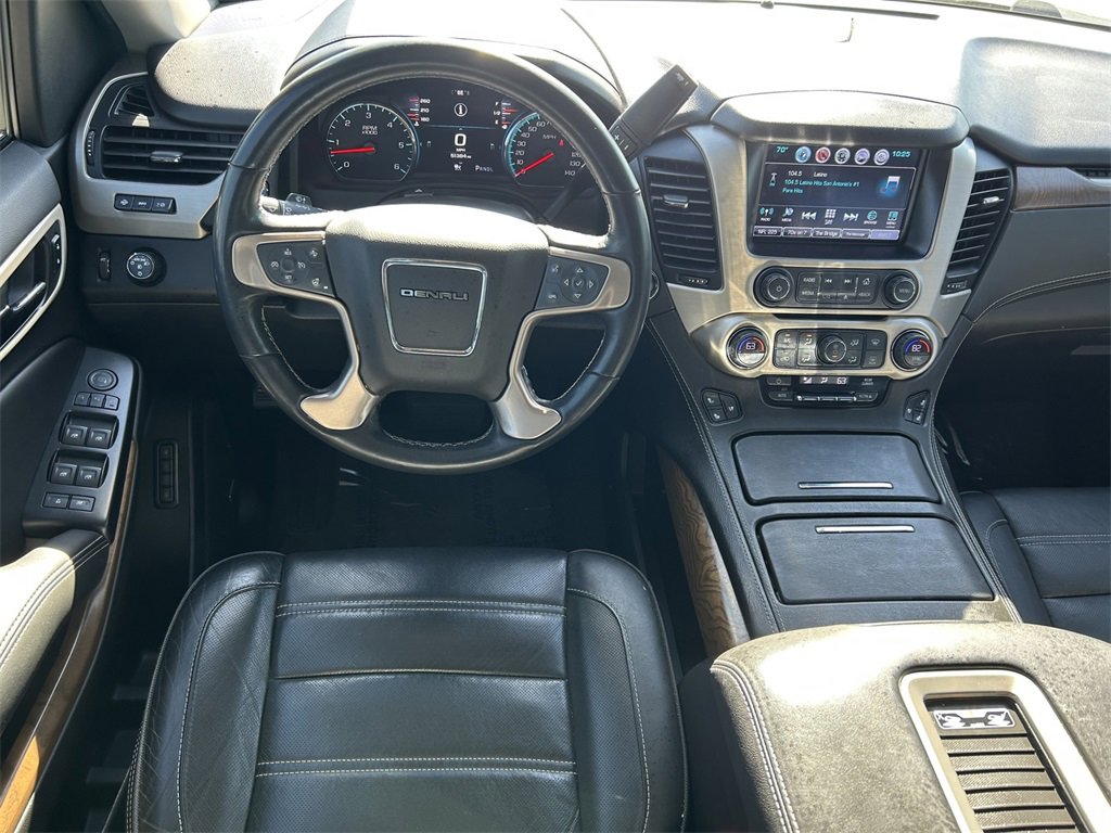 Used 2019 GMC Yukon Denali w/ Denali Ultimate Package image 19