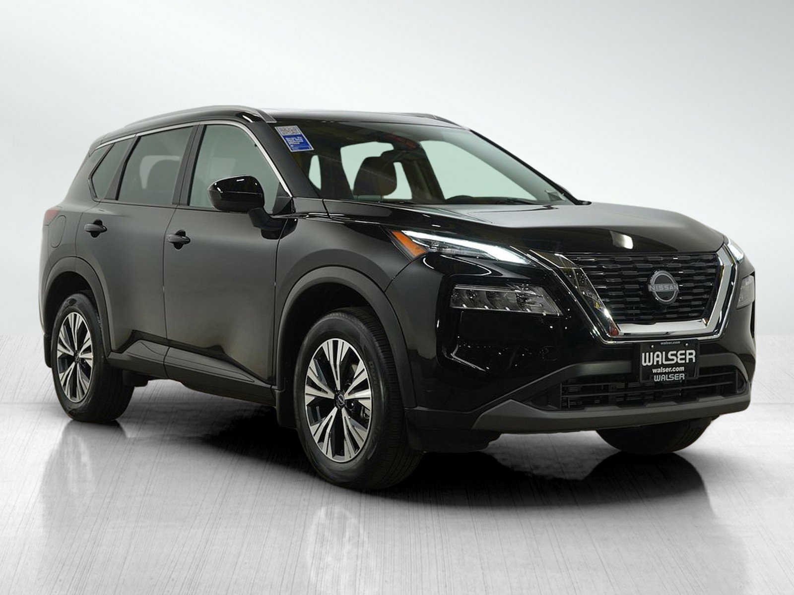 Used 2023 Nissan Rogue SV w/ SV Premium B Package image 8