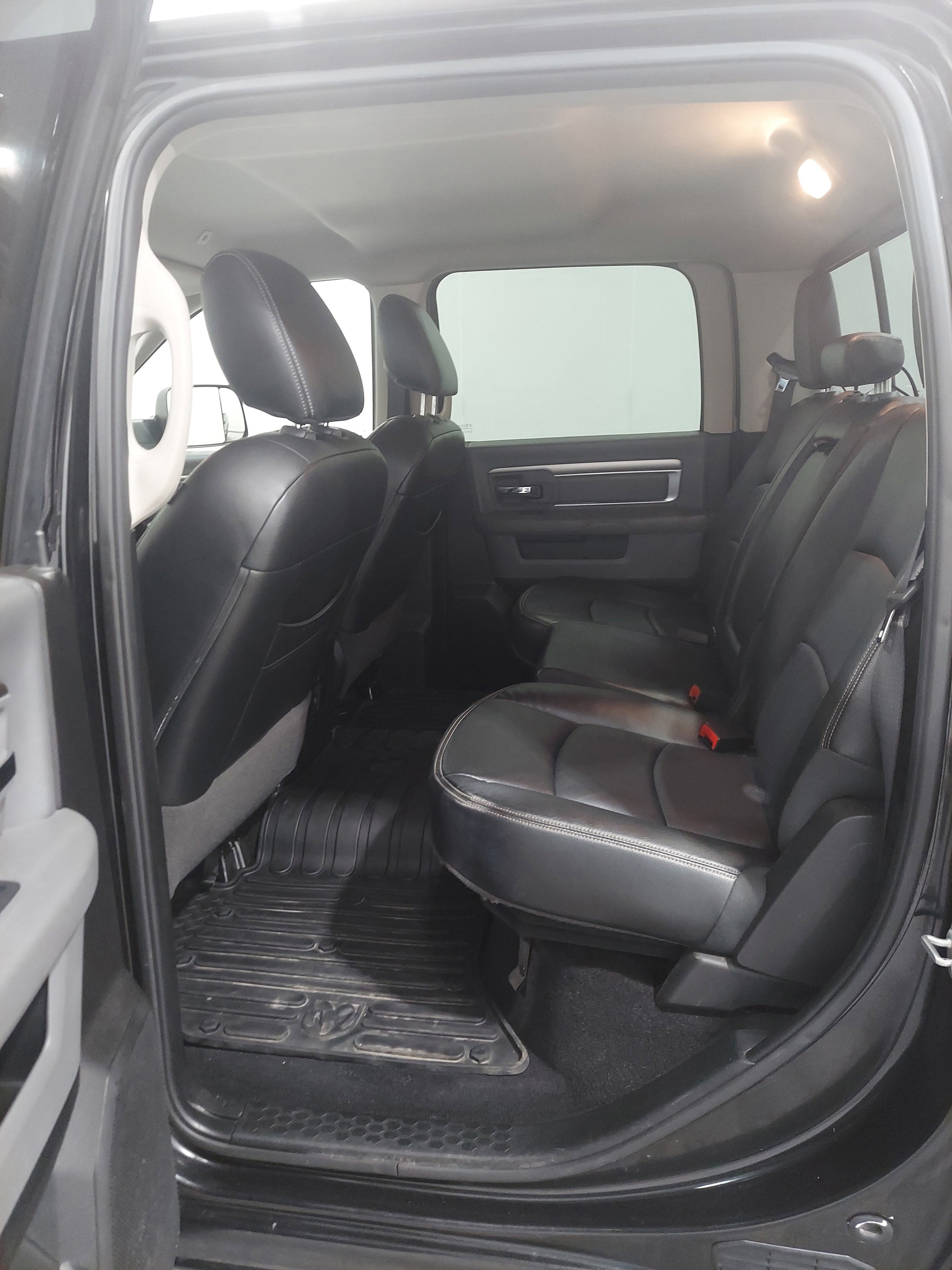 Used 2018 RAM 1500 Outdoorsman AWD/4WD image 14